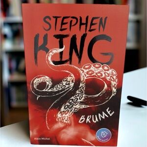 3📚/$25 📍 Brume de Stephen King